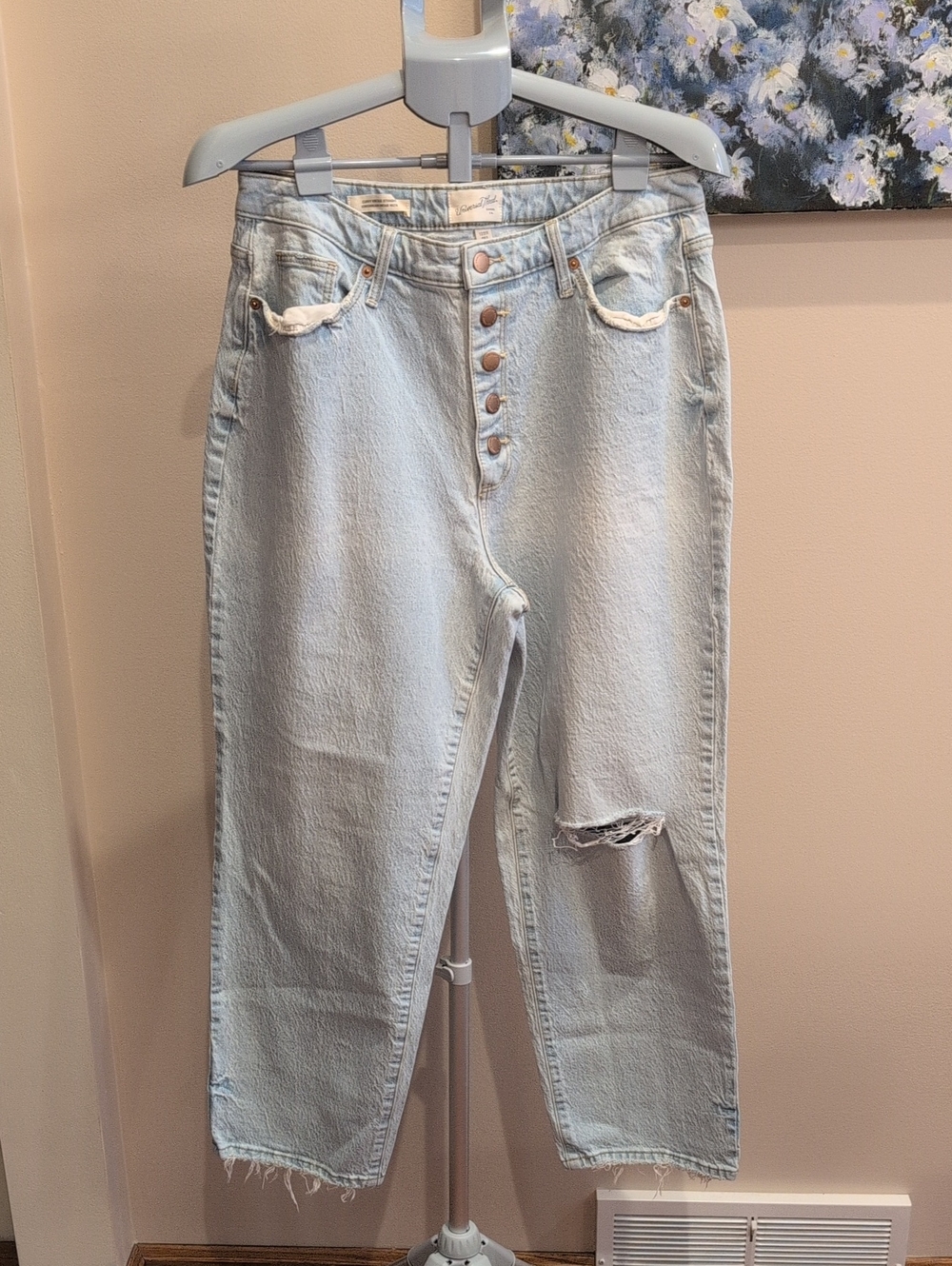 Universal Thread Light Wash Jeans with Button-Fly